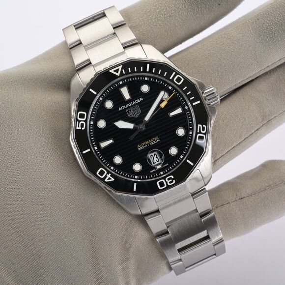 TAG Heuer Aquaracer WBP201A Black Ceramic 43mm Men's Auto Watch Box & Papers - Picture 13 of 15